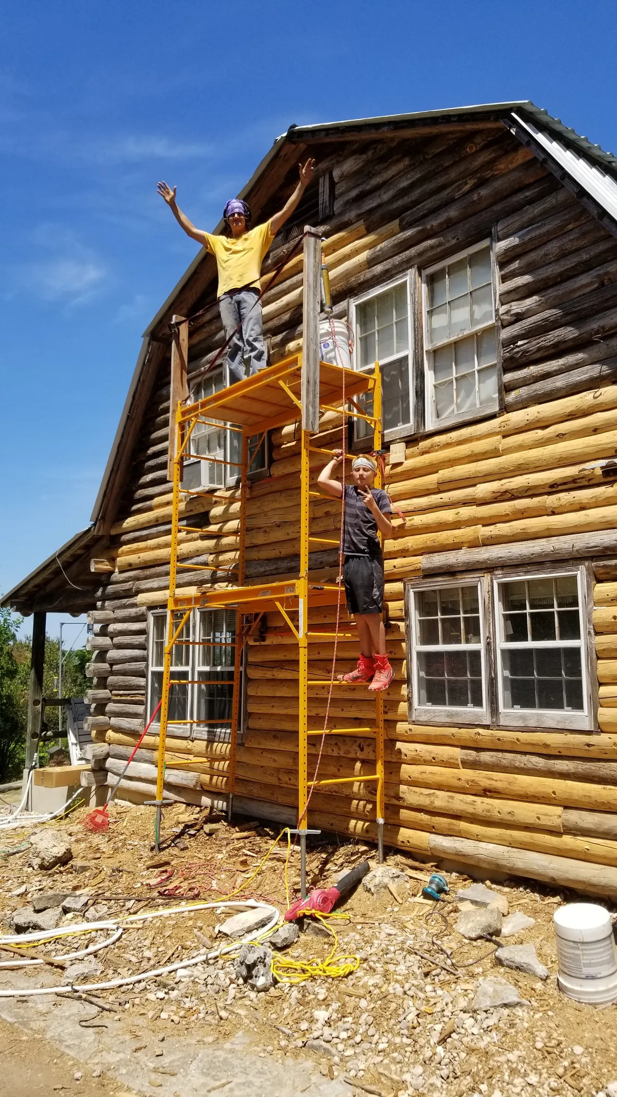 Log home rot damage