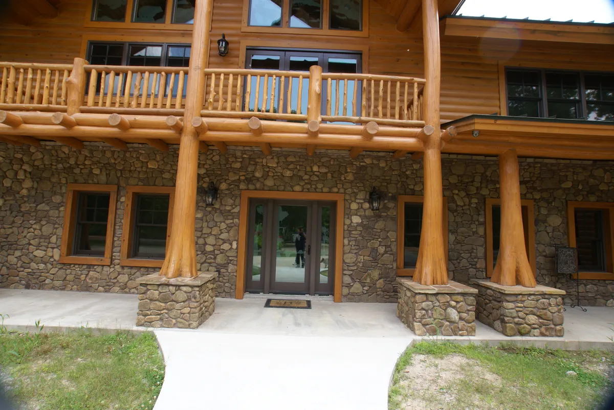 Log home wood species