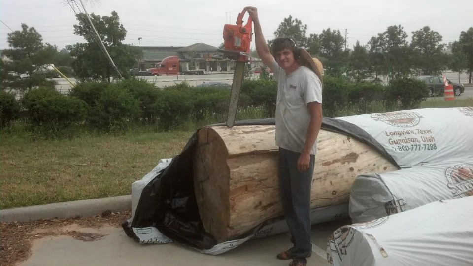 Commercial log and timber supply for a Texas project